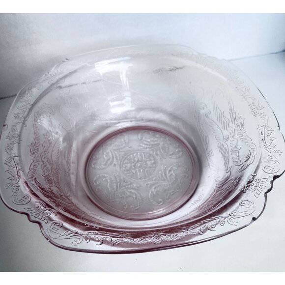 Vintage Pink Glass Depression Era Bowl With Floral Etching & Scalloped Edges ** - Picture 2 of 11